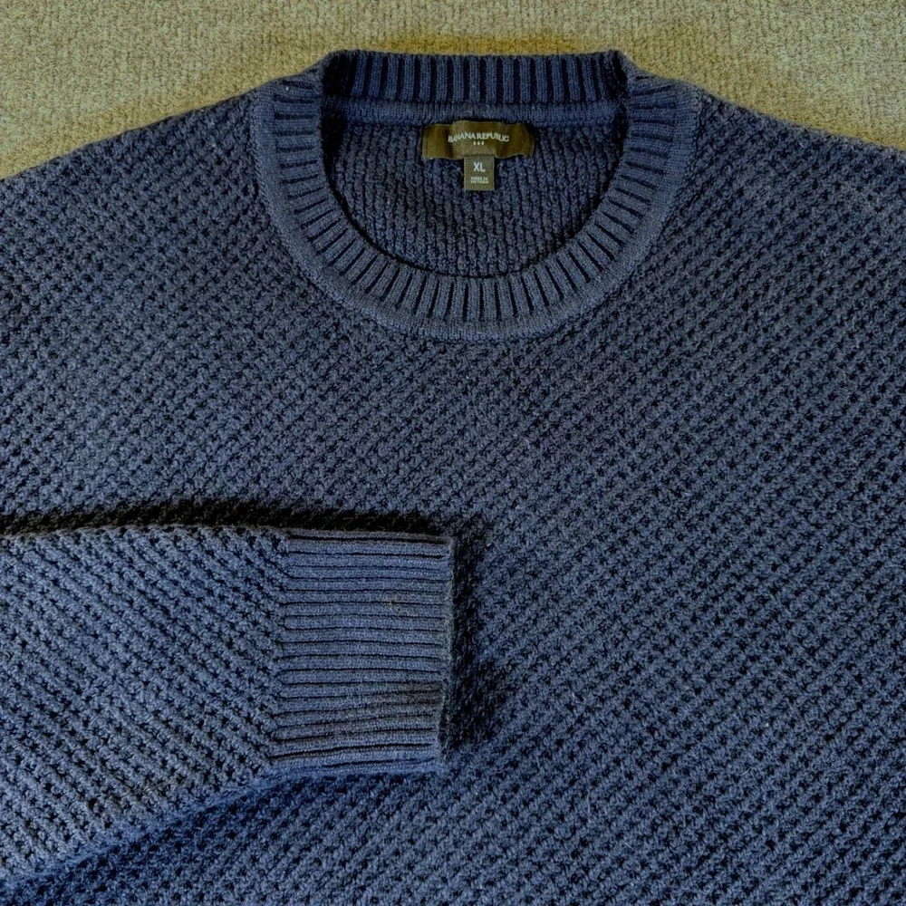 Banana Republic Mens XL Heavy Navy Blue Waffle Knit Crewneck Sweater #3292
